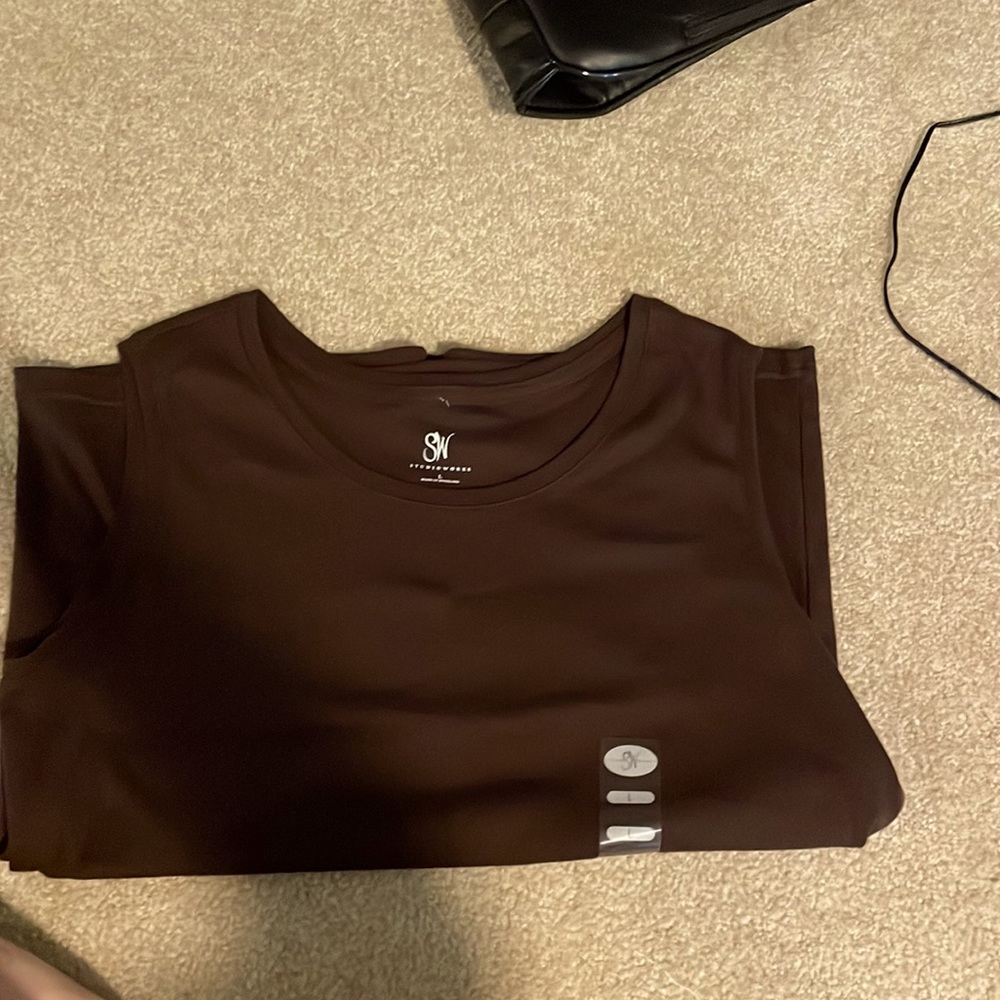 Studioworks size large